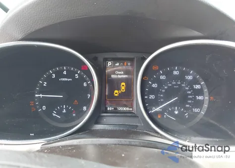 2018 Hyundai Santa Fe Sport 2.0T z USA, uszkodzony, nr VIN 5NMZUDLA4JH107836